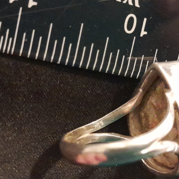 925 Sterling Silver Ring with Huge Ethiopian Opal Rough - Picture 7 of 16